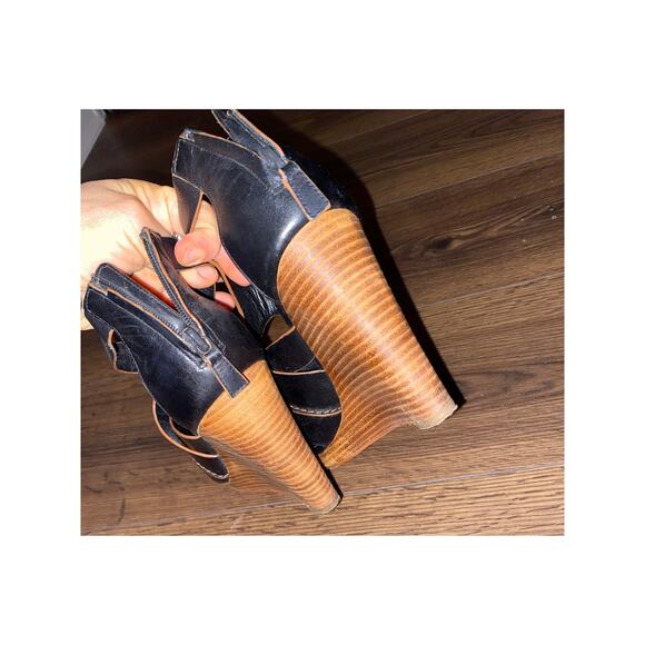 EUC Cole Haan Nike Air Kimry Black Leather Wedge Sandals Comfort Platform 8 - Picture 8 of 13